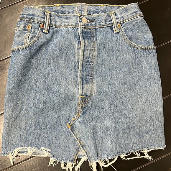 Levi XS button fly skirt - Picture 1 of 4